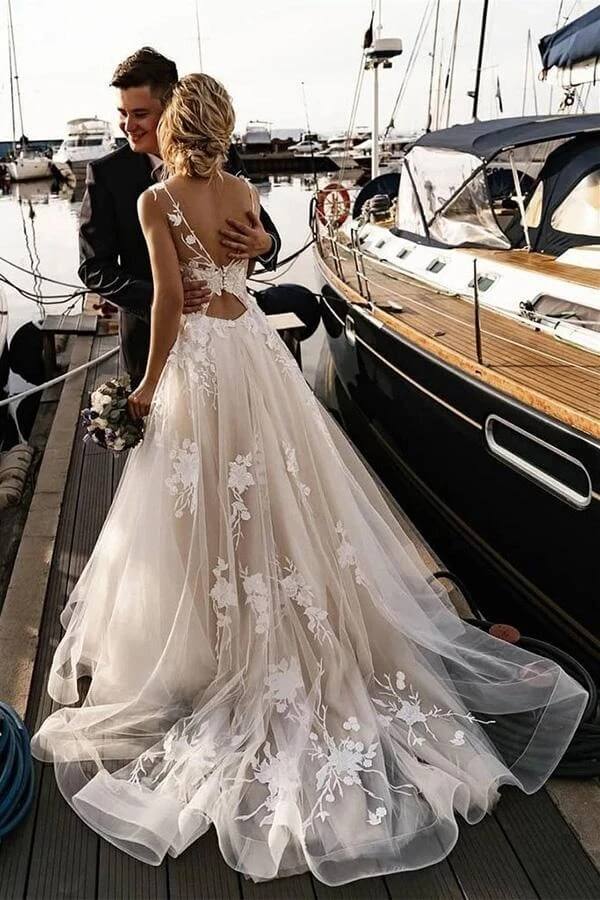 Ivory Boho Lace Beach Wedding Dresses With Appliques PW265 | Promnova