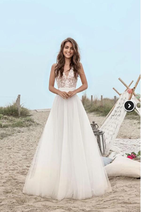 Delicate lace long sleeves white boho a-line tulle skirt wedding dress